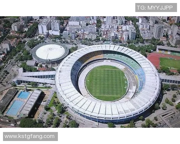 足球明星进场时刻精彩瞬间视频素材合集尽享激情与荣耀